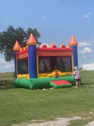 56150B93 CACE 4883 9B8C 00BDE3BAC897 1722993801 1 Bounce house castle 13x13